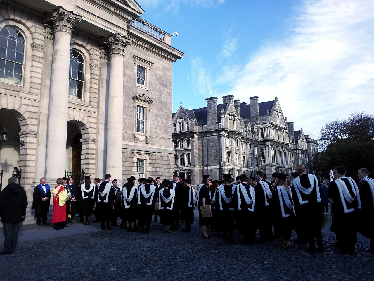 ¿La IA te da miedo? Los abucheos en las graduaciones universitarias revelan la fractura generacional