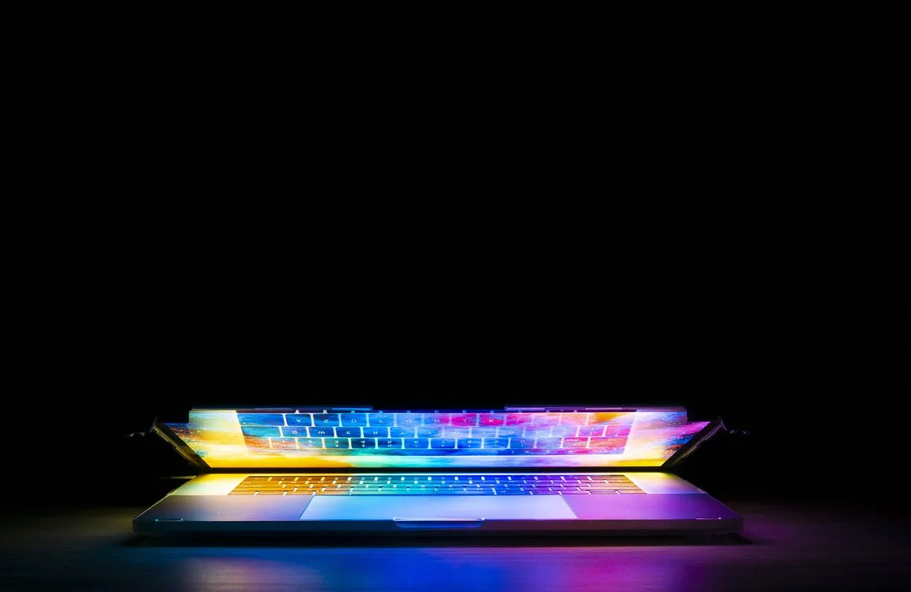 ¿Es esto la evolución definitiva del Flipper Zero? Conoce al Flipper One, un Linux portátil con IA local