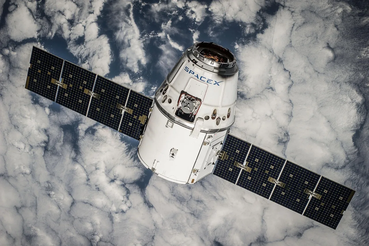 SpaceX desvela su ambicioso plan: centros de datos de IA en órbita
