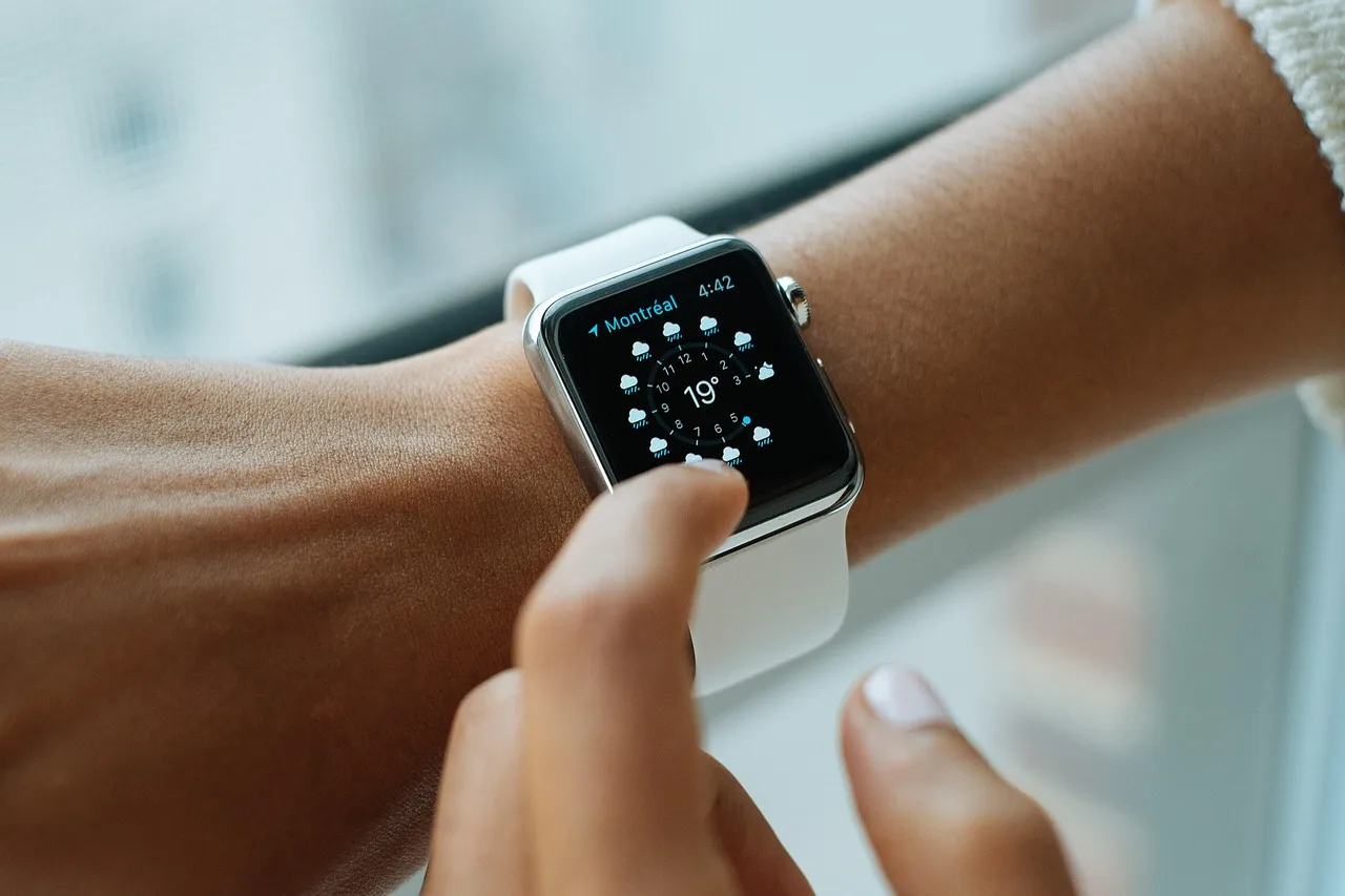 Samsung Galaxy Watch Ultra 2: imágenes filtradas y una pantalla que podría deslumbrar con 5.000 nits