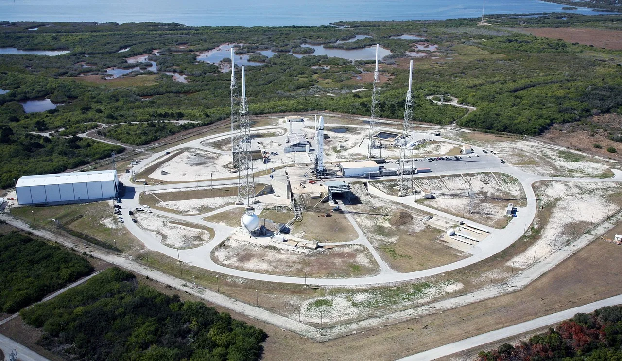 El cohete de SpaceX que se estrelló contra la Luna… y que nadie vio